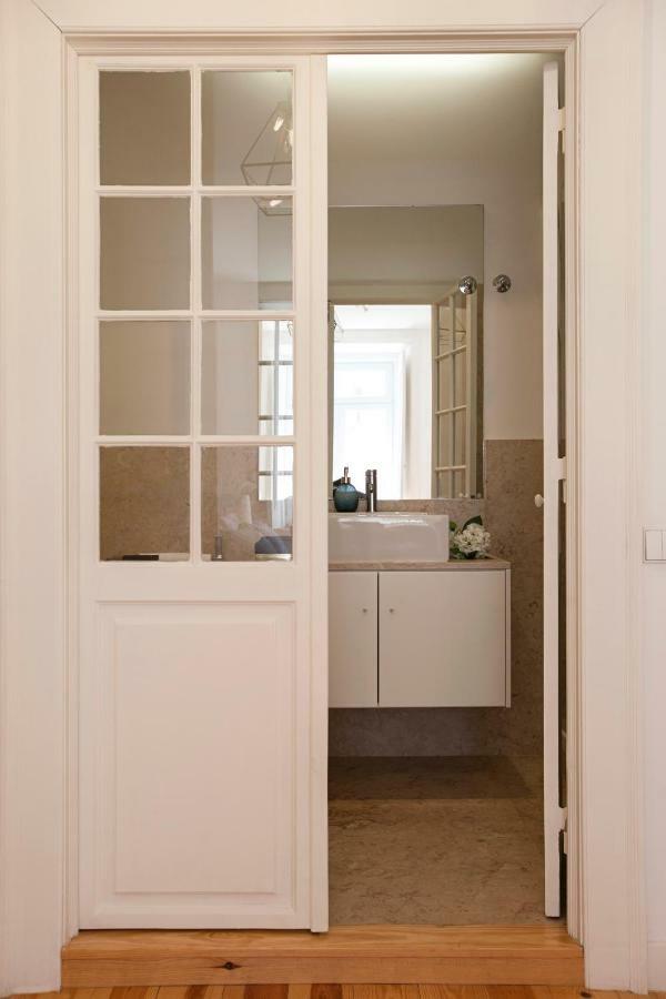 Brand New!!! Trendy Design Flat - Heart Of Chiado Apartment Lissabon